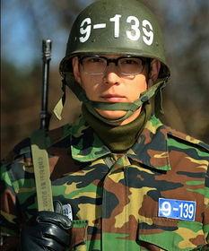 娱乐吃瓜酱当兵